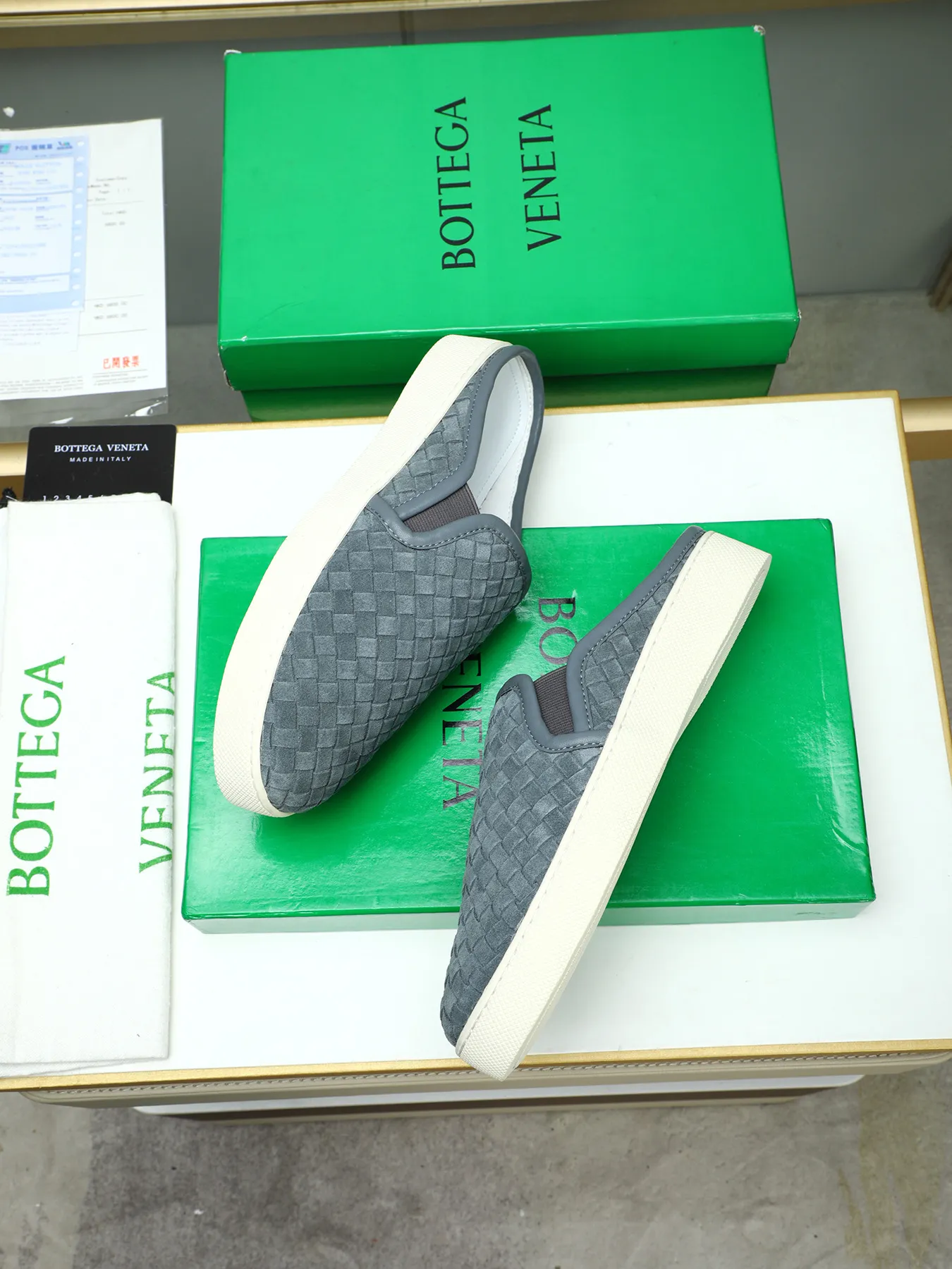 Men's shoes 💰420 [Half drag series] BOTTEG* VENET* - high-end boutique Size: 38-44 (45 customized) BV new product, first-layer cowhide artificially woven classic style harmoniously blends with contemporary fashion temperament, rubber soles are light and flexible, water-dyed sheepskin pads! [Taobao, Tmall, and live streaming are the first choices]